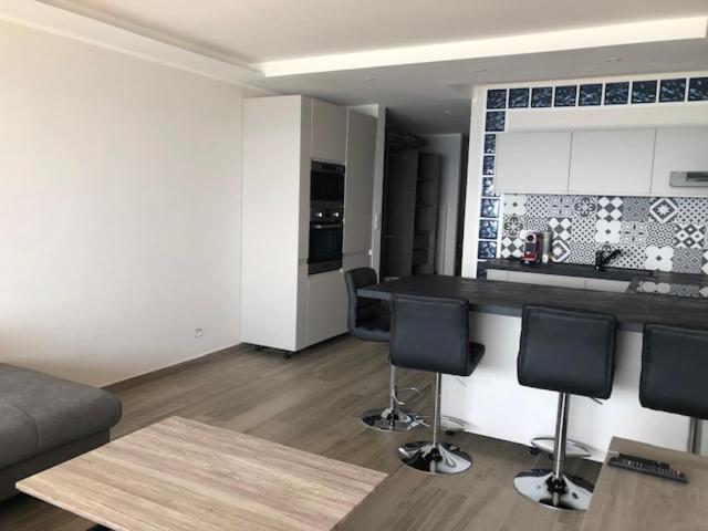 Eros Apartment Nice Luaran gambar